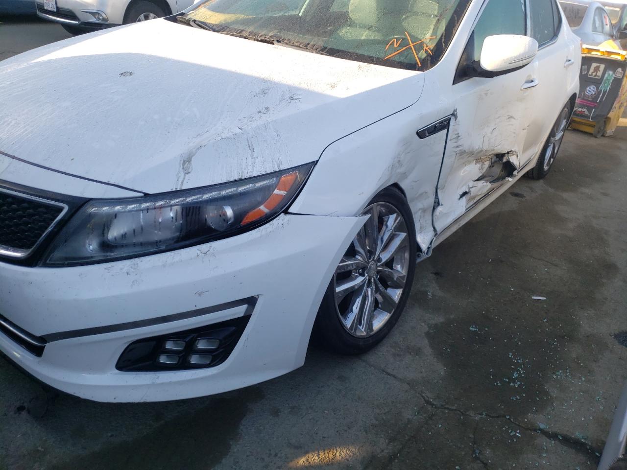 Photo 9 from auction – 2014 KIA OPTIMA SX with VIN 5XXGR4A61EG280435