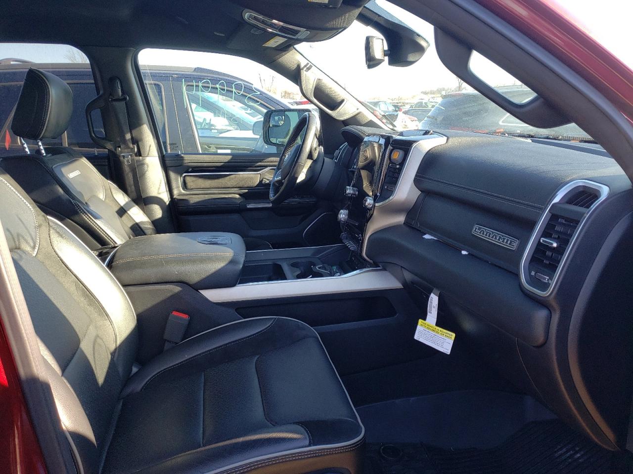 Photo 5 from auction – 2019 RAM 1500 LARAM with VIN 1C6SRFJT1KN845401