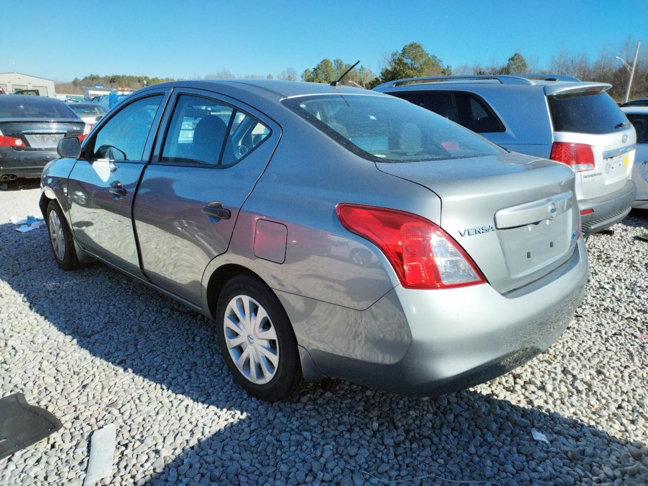 Photo 3 from auction – 2012 NISSAN VERSA S with VIN 3N1CN7AP4CL942954
