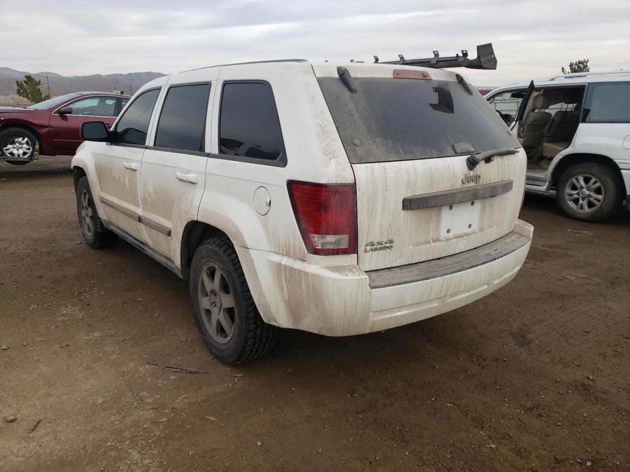 Photo 3 from auction – 2008 JEEP GRAND CHER with VIN 1J8GR48K08C222381