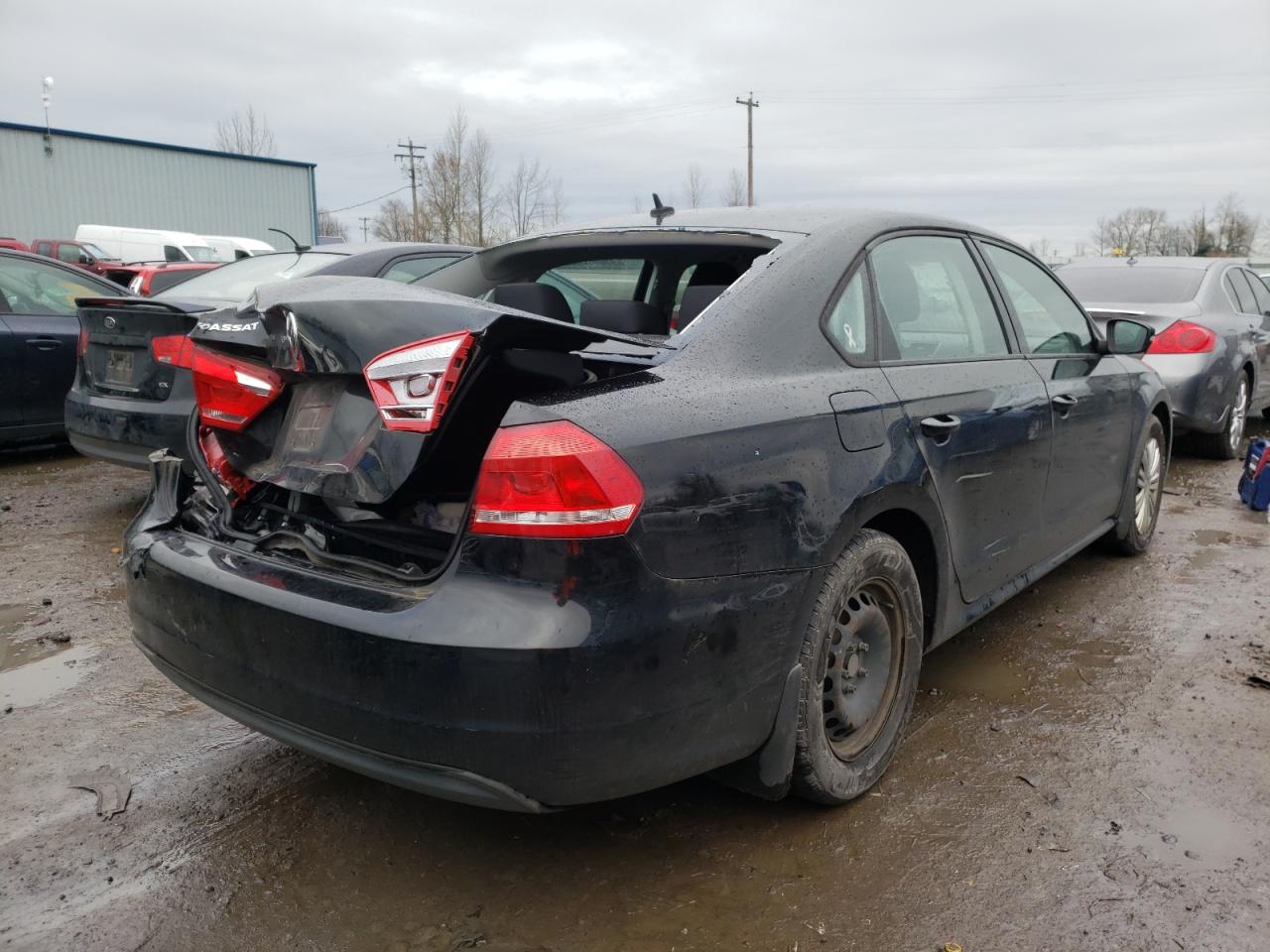 Photo 4 from auction – 2014 VOLKSWAGEN PASSAT S with VIN 1VWAP7A38EC024129
