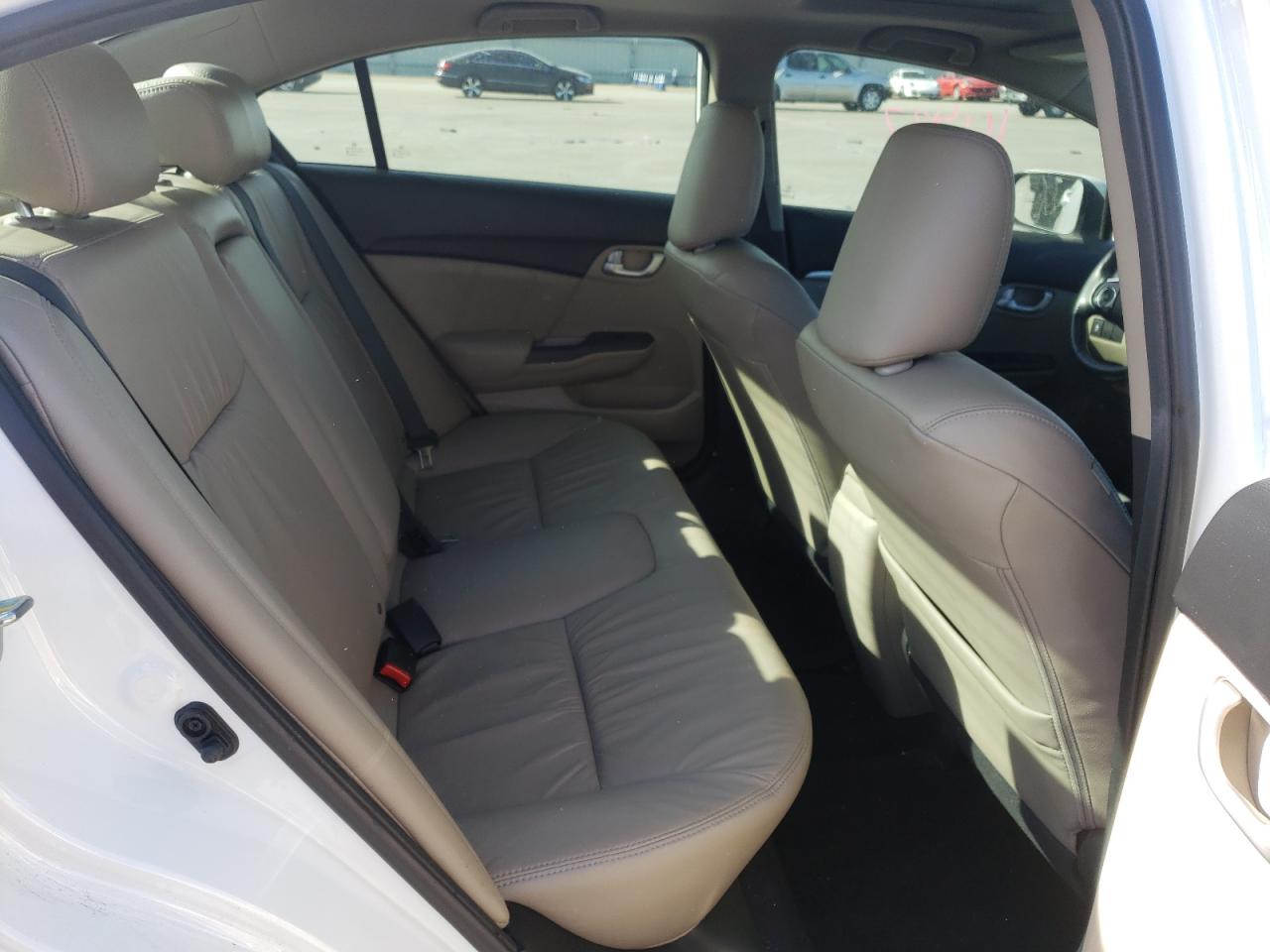 Photo 6 from auction – 2015 HONDA CIVIC EXL with VIN 19XFB2F97FE098644