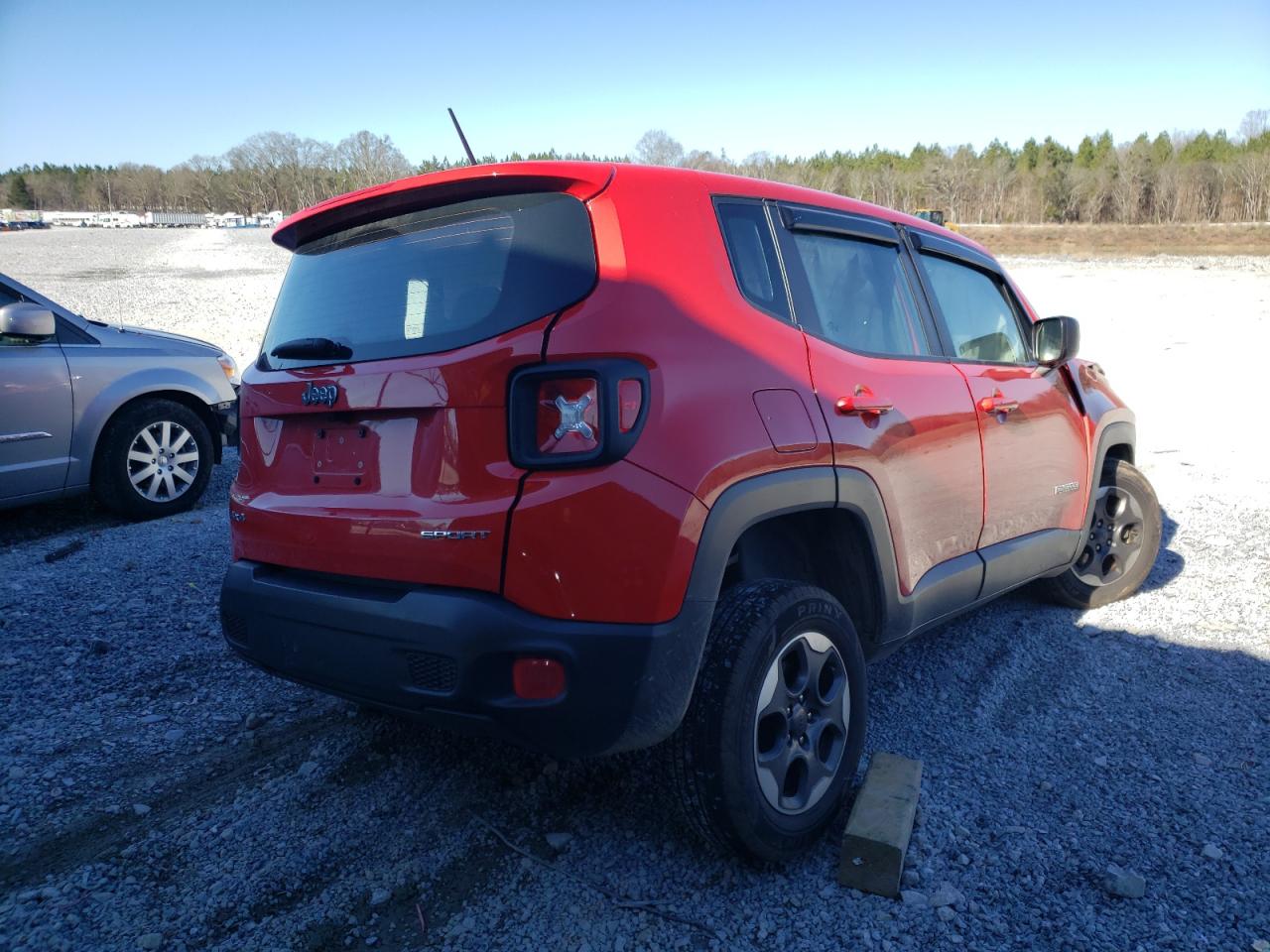 Photo 4 from auction – 2016 JEEP RENEGADE S with VIN ZACCJBAT7GPD39924