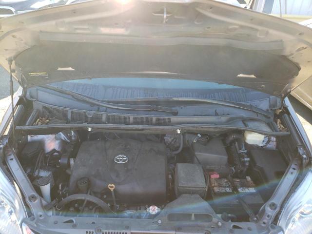 Photo 7 from auction – 2018 TOYOTA SIENNA XLE with VIN 5TDYZ3DC2JS917406