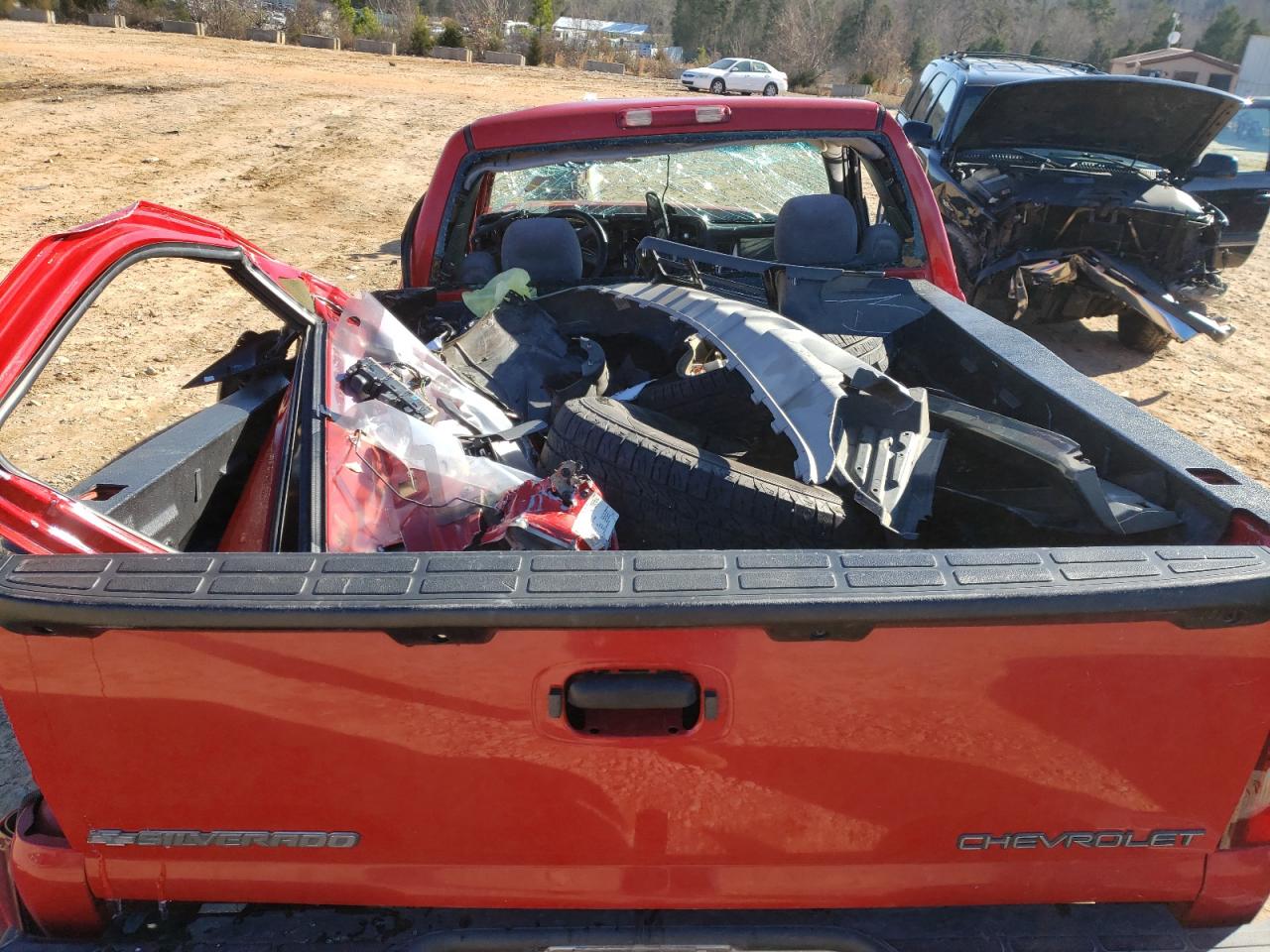 Photo 6 from auction – 2003 CHEVROLET SILVERADO with VIN 1GCEC14V83Z281831