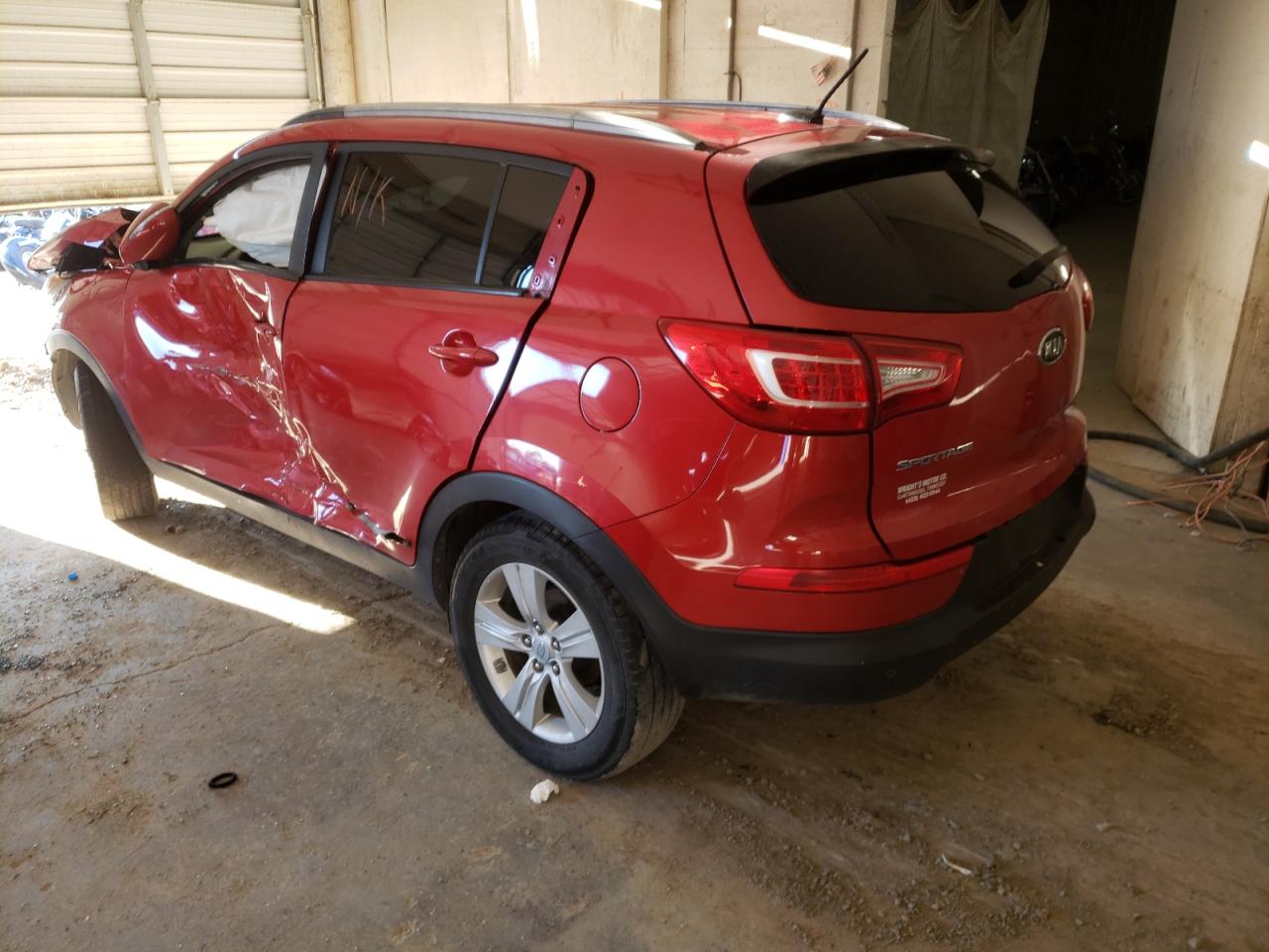 Photo 3 from auction – 2011 KIA SPORTAGE L with VIN KNDPB3A29B7016590