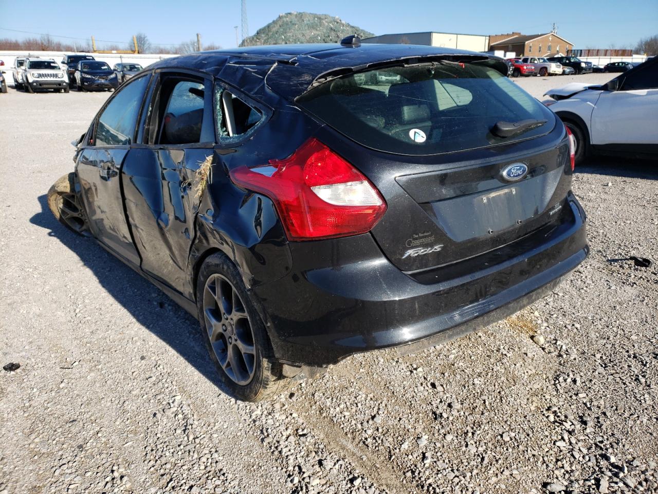 Photo 3 from auction – 2013 FORD FOCUS SE with VIN 1FADP3K27DL167592