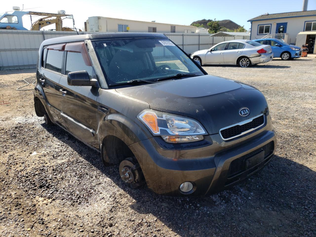 KIA SOUL + 2011 с VIN KNDJT2A29B7291809 - Снимка от търг