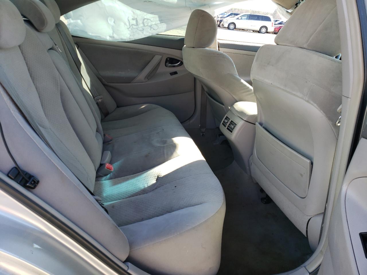 Photo 6 from auction – 2007 TOYOTA CAMRY with VIN 4T1BB46K17U012109