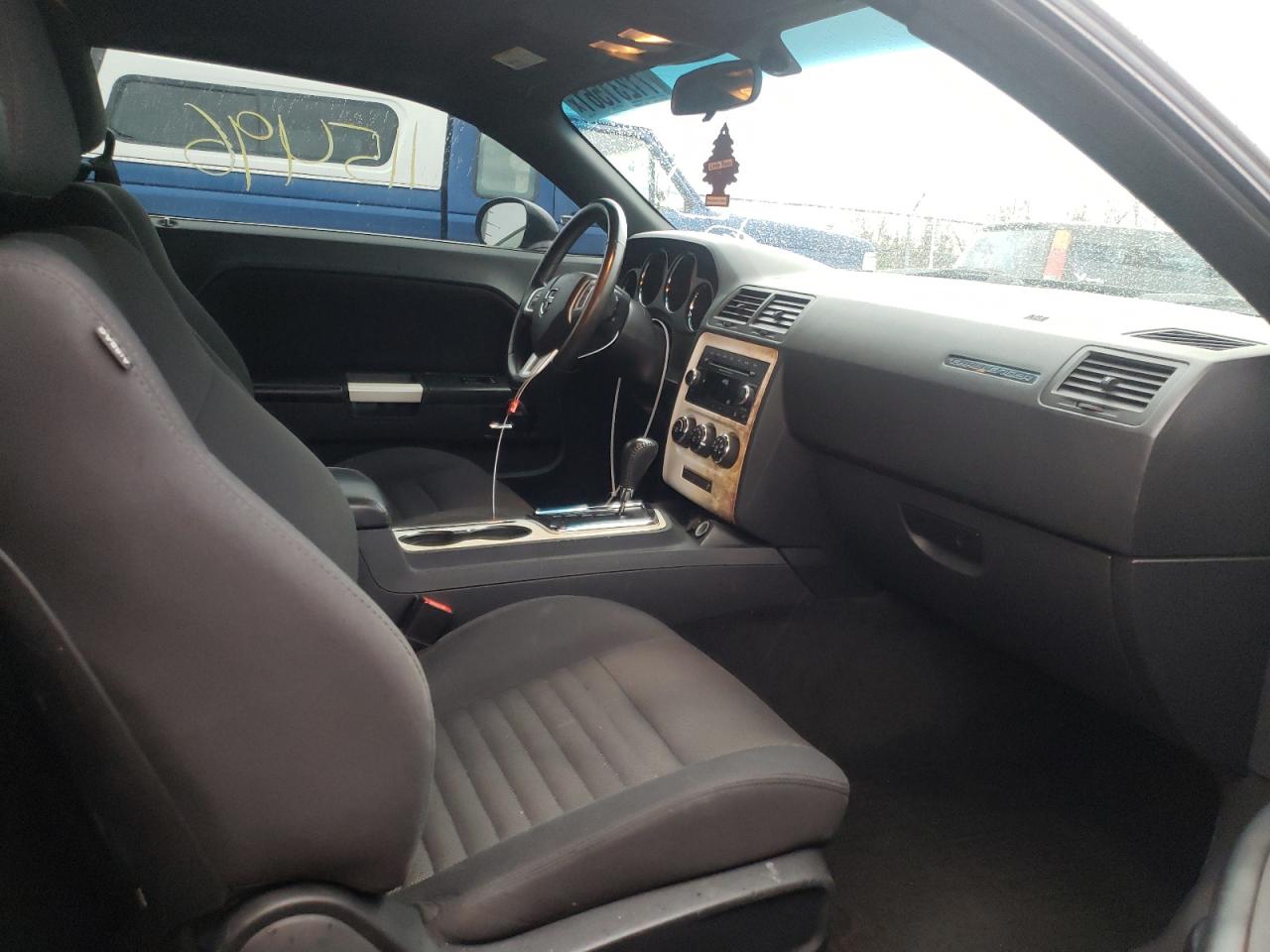 Photo 5 from auction – 2013 DODGE CHALLENGER with VIN 2C3CDYAG9DH673094
