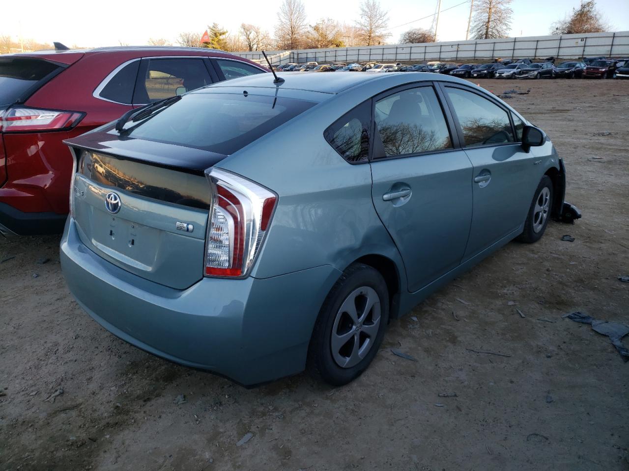 صورة رقم 4 من المزاد - 2013 TOYOTA PRIUS مع VIN JTDKN3DU2D5672885