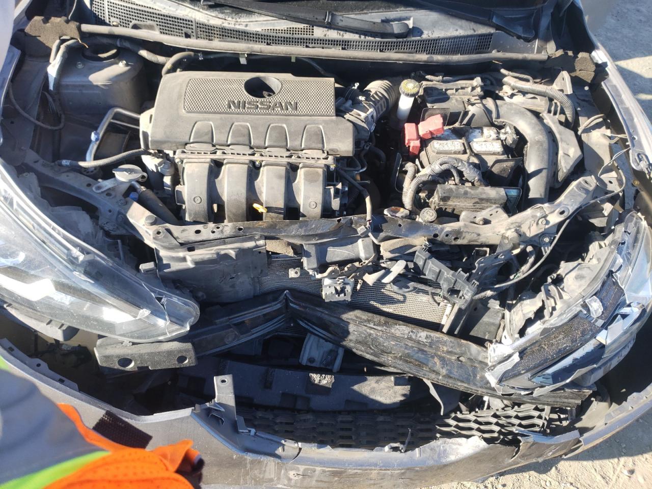 Photo 7 from auction – 2016 NISSAN SENTRA S with VIN 3N1AB7AP2GY315906