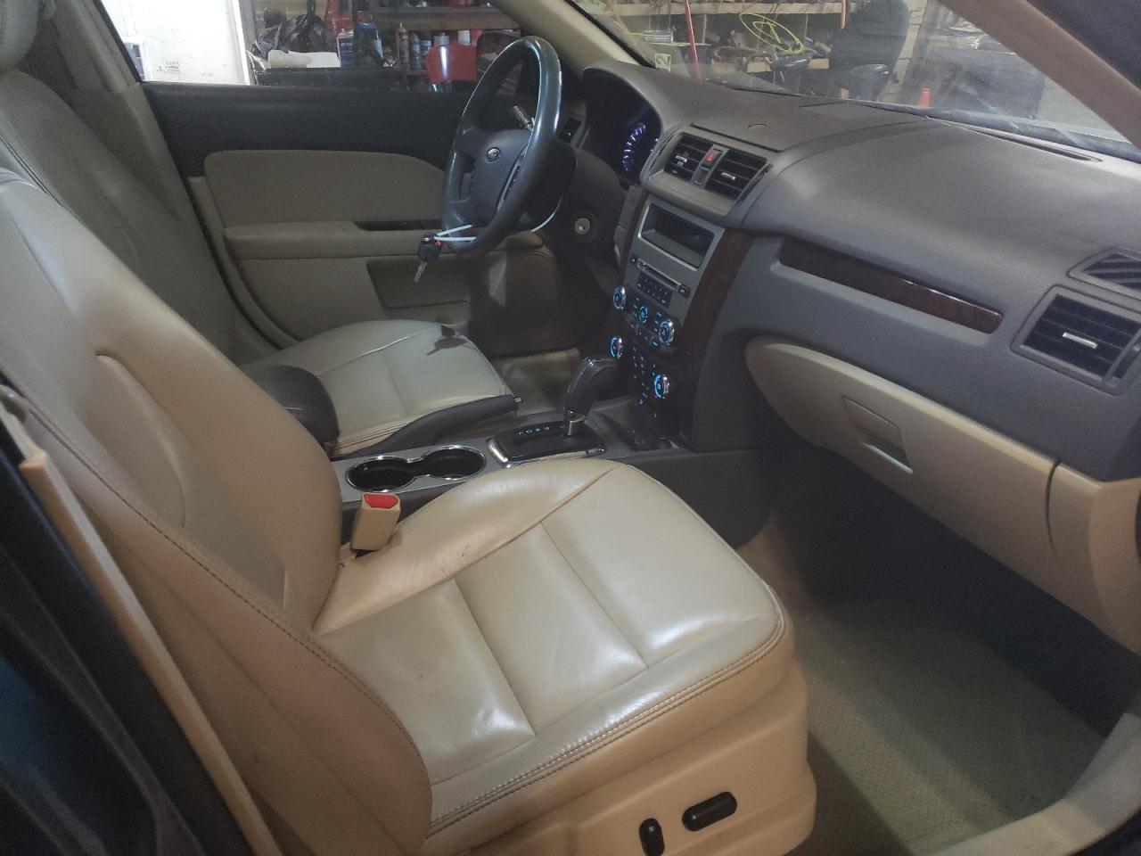 Photo 5 from auction – 2012 FORD FUSION SEL with VIN 3FAHP0JA2CR300798