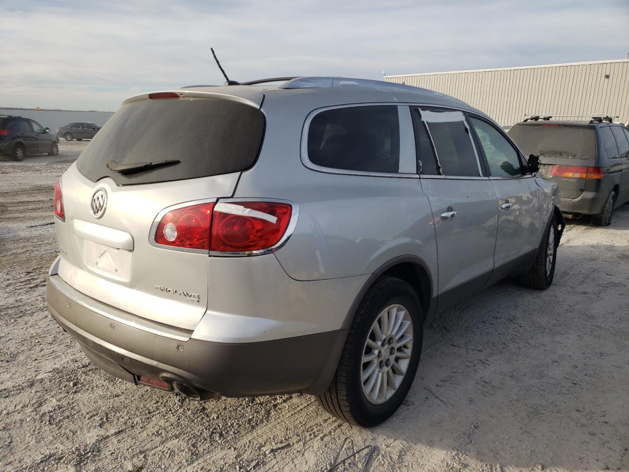 Photo 4 from auction – 2012 BUICK ENCLAVE with VIN 5GAKVCED5CJ102854