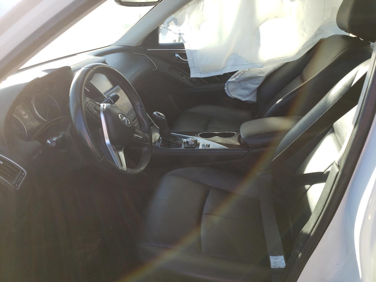 Photo 5 from auction – 2018 INFINITI Q50 LUXE with VIN JN1EV7AP1JM362105