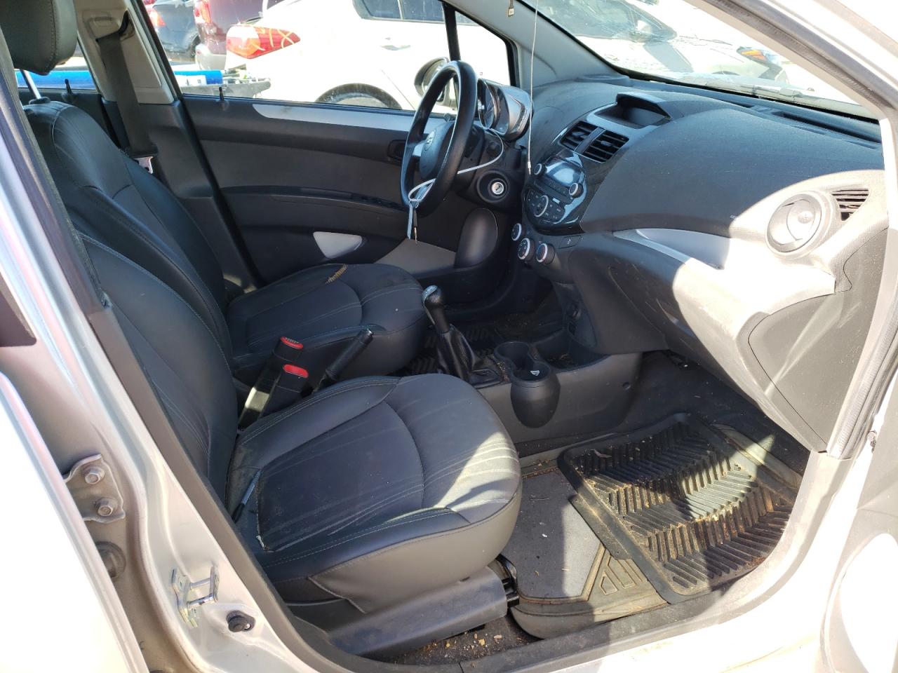 Photo 5 from auction – 2013 CHEVROLET SPARK LS with VIN KL8CA6S98DC525622