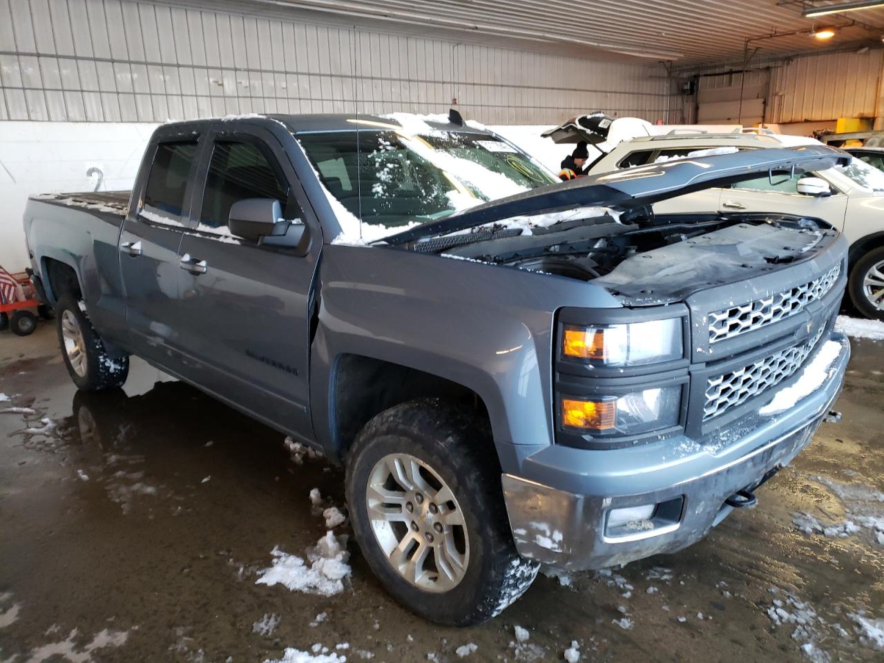 CHEVROLET SILVERADO 2015 with VIN 1GCVKREC3FZ288706 - Photo from auction