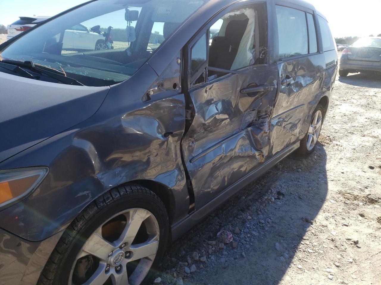 Photo 9 from auction – 2007 MAZDA 5 with VIN JM1CR293070134707
