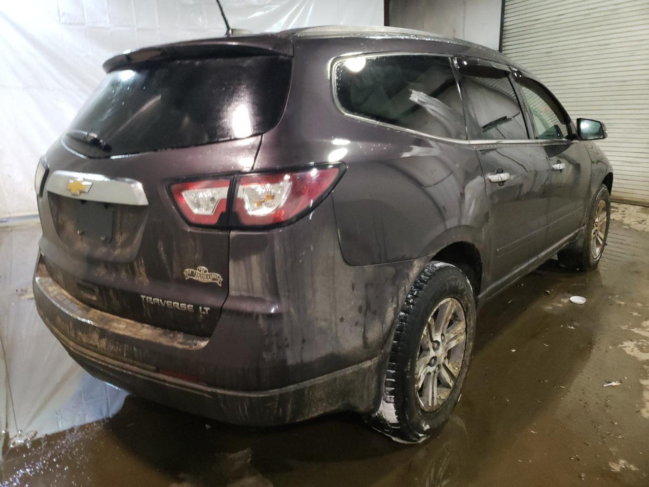 Photo 4 from auction – 2016 CHEVROLET TRAVERSE L with VIN 1GNKVHKD0GJ222638