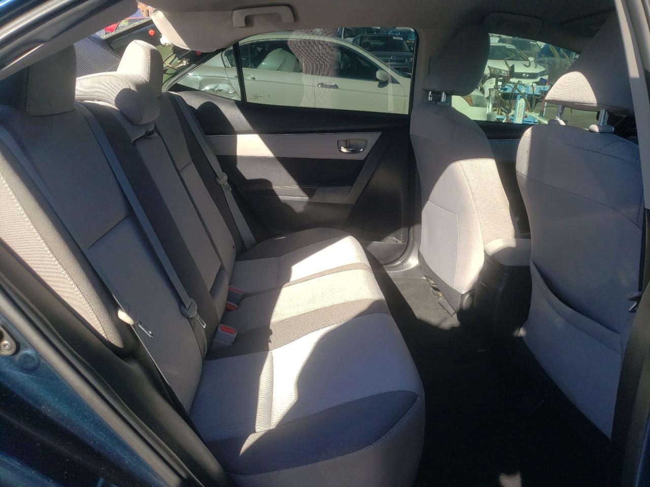 Photo 6 from auction – 2017 TOYOTA COROLLA L with VIN 5YFBURHE8HP714607