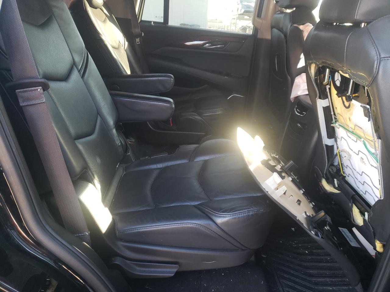Photo 6 from auction – 2015 CADILLAC ESCALADE L with VIN 1GYS4MKJ4FR528147