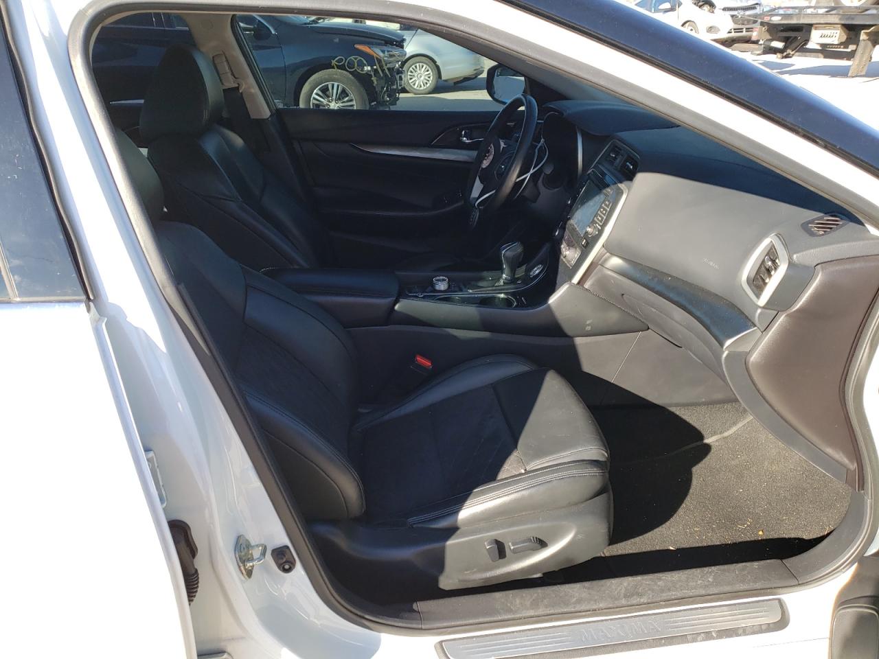 Photo 5 from auction – 2017 NISSAN MAXIMA 3.5 with VIN 1N4AA6AP1HC384886