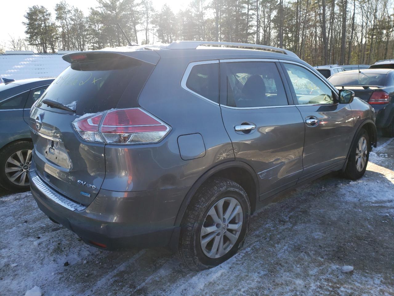 Photo 4 from auction – 2014 NISSAN ROGUE S with VIN 5N1AT2MV2EC805853