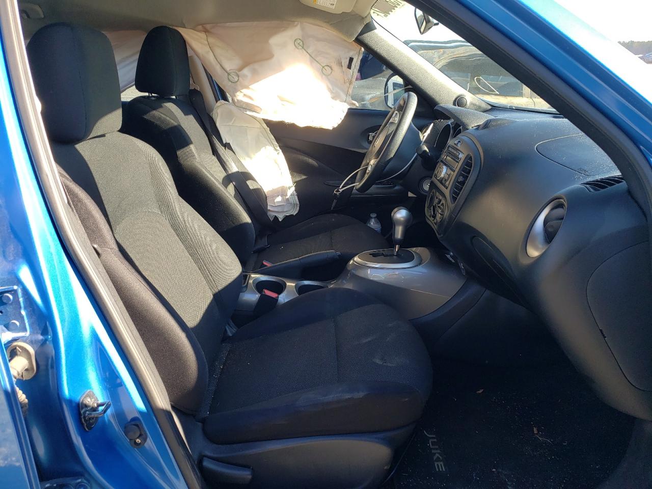 Photo 5 from auction – 2012 NISSAN JUKE S with VIN JN8AF5MR9CT111372