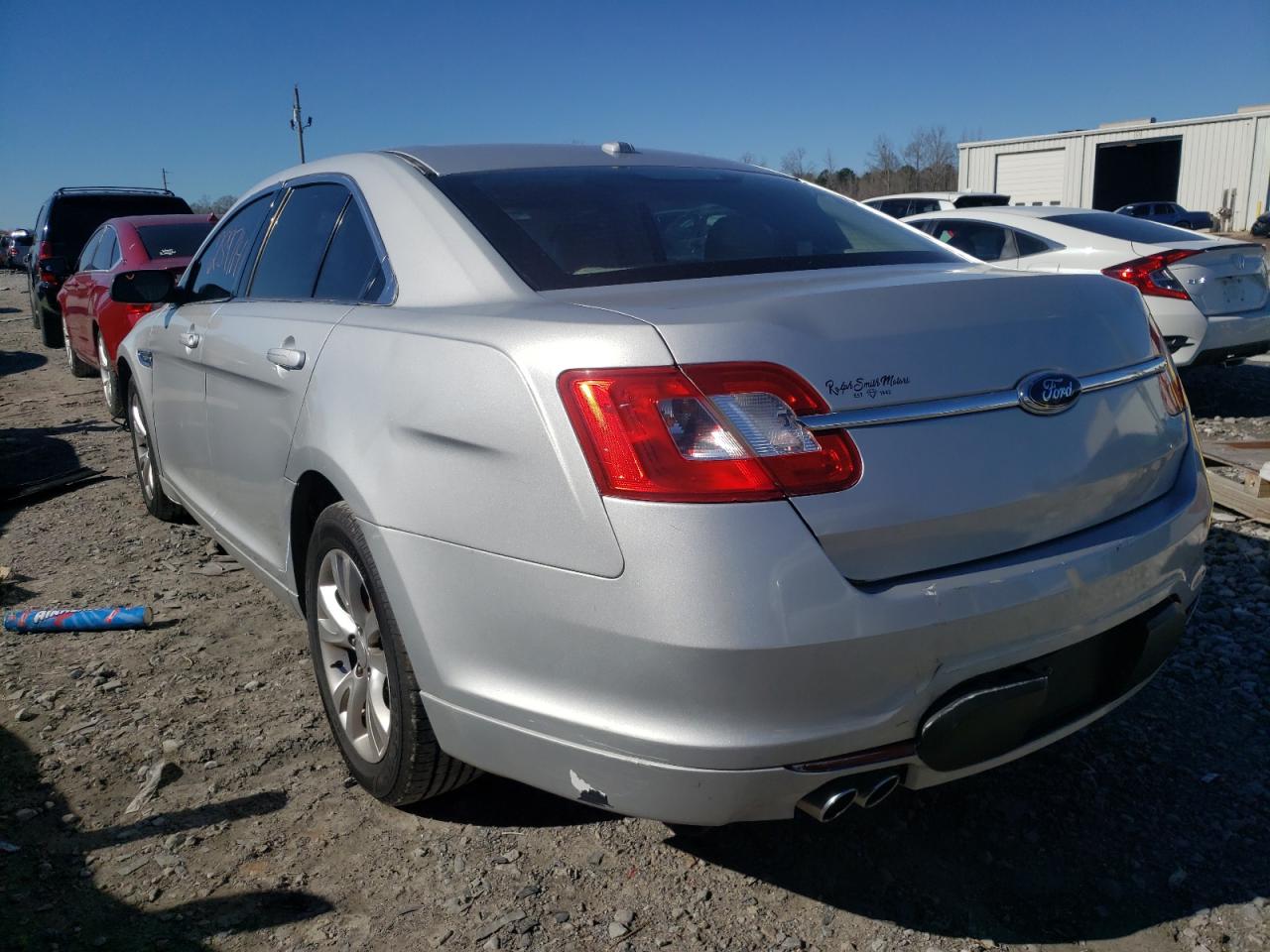 Photo 3 from auction – 2010 FORD TAURUS SEL with VIN 1FAHP2EW4AG117554
