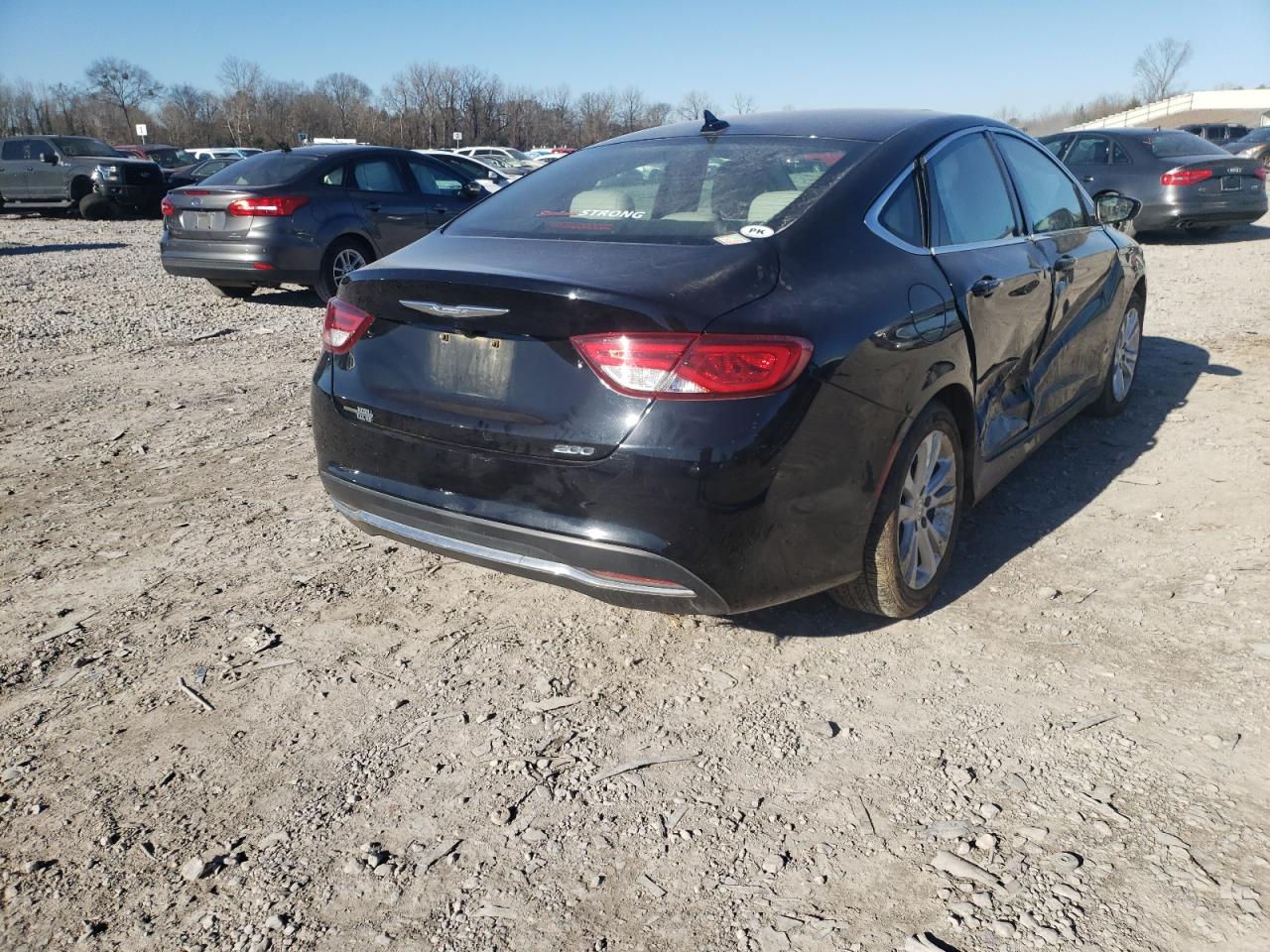 Foto 4 de la subasta – 2017 CHRYSLER 200 LIMITE con VIN 1C3CCCAB7HN502612
