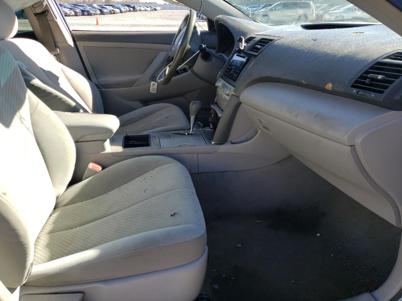Photo 5 from auction – 2007 TOYOTA CAMRY with VIN 4T1BB46K17U012109