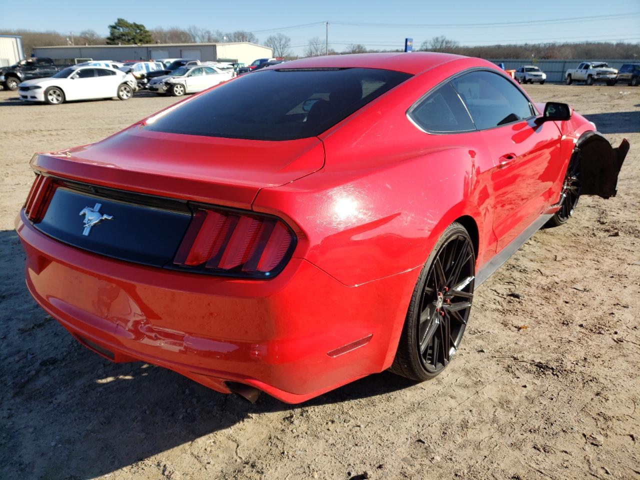 Photo 4 from auction – 2017 FORD MUSTANG with VIN 1FA6P8AM7H5207950