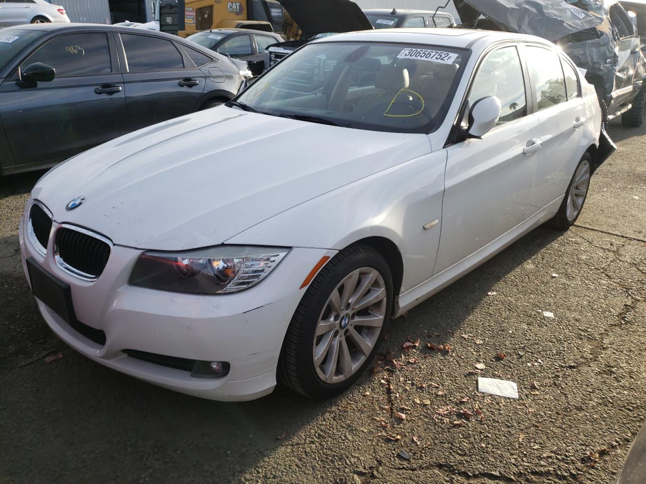 Photo 2 from auction – 2011 BMW 328 I SULE with VIN WBAPH5G52BNM83984