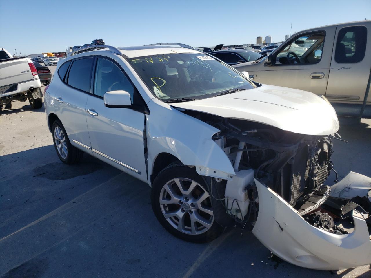 NISSAN ROGUE S 2011 with VIN JN8AS5MT2BW175841 - Photo from auction