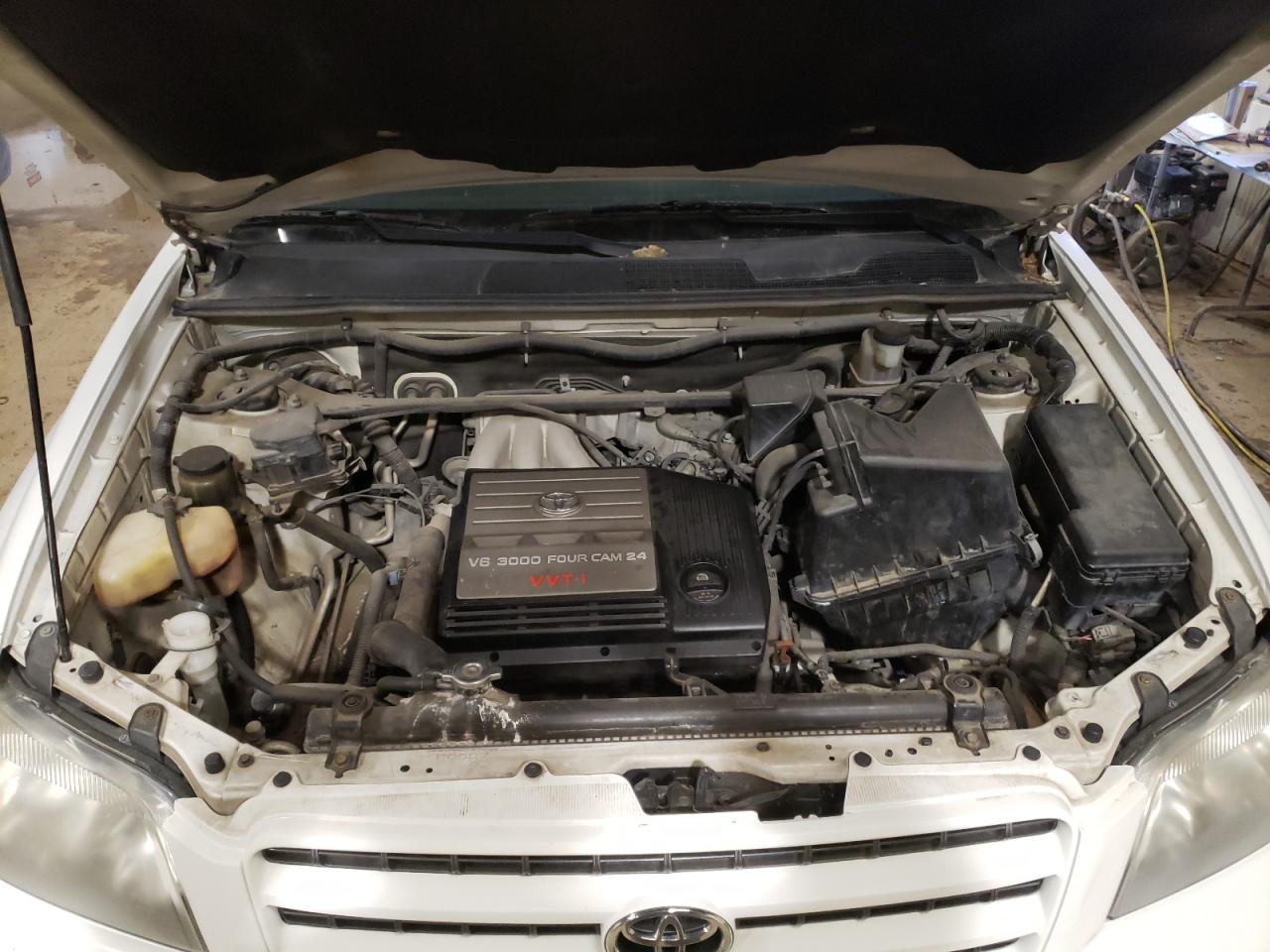 Photo 7 from auction – 2001 TOYOTA HIGHLANDER with VIN JTEHF21A110038239