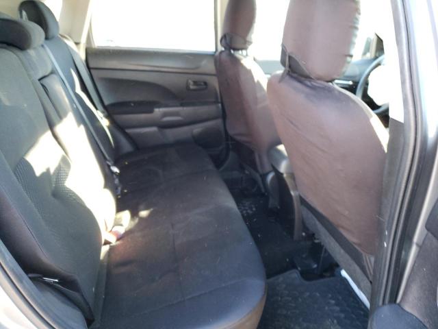 Photo 6 from auction – 2015 MITSUBISHI OUTLANDER with VIN 4A4AR3AU1FE004771