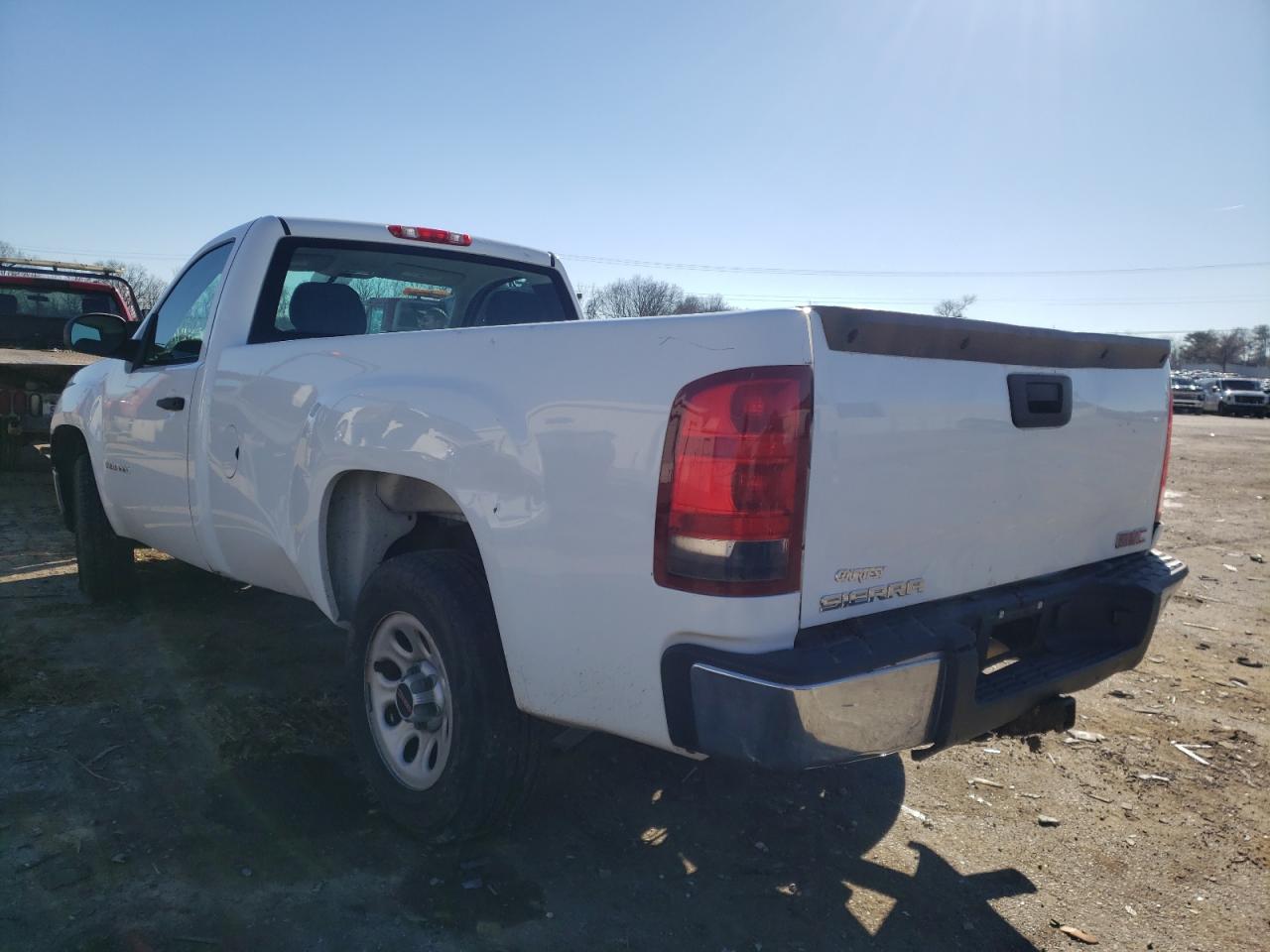 Photo 3 from auction – 2008 GMC SIERRA C15 with VIN 1GTEC14X08Z181778