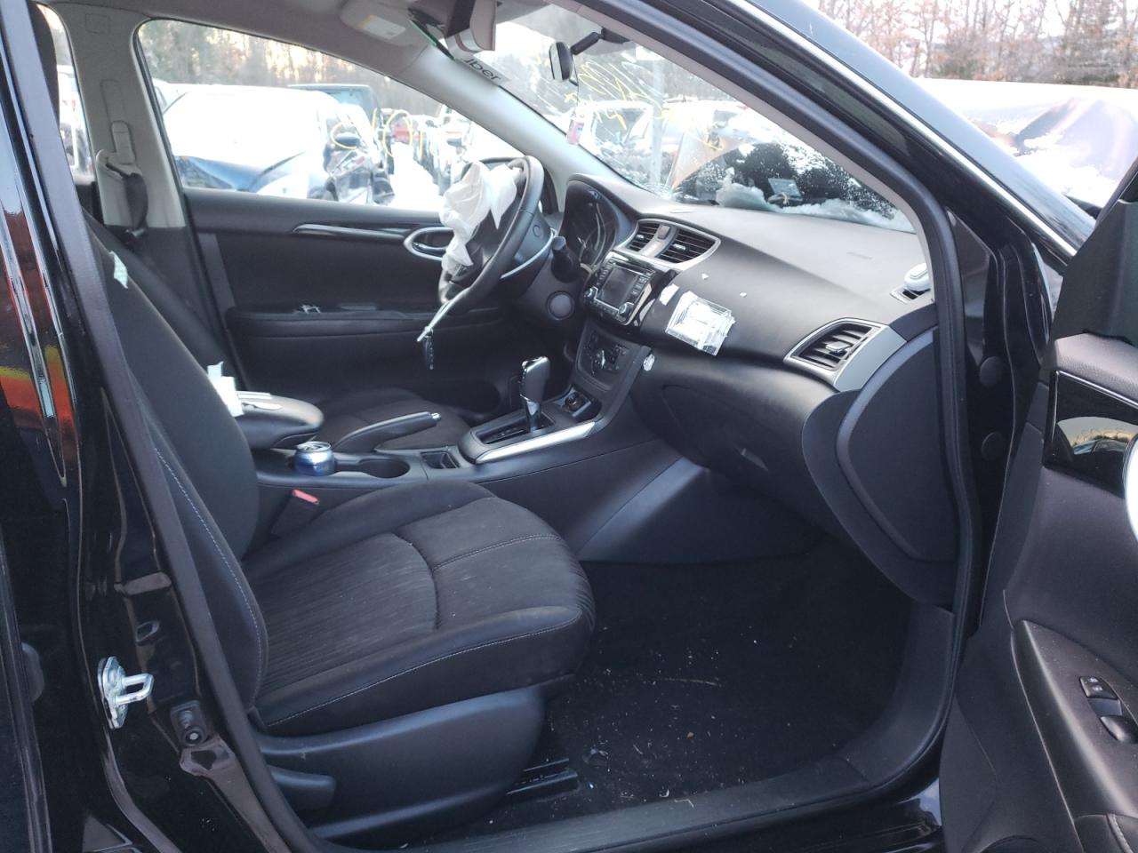 Photo 5 from auction – 2018 NISSAN SENTRA with VIN 3N1AB7AP9JY238281