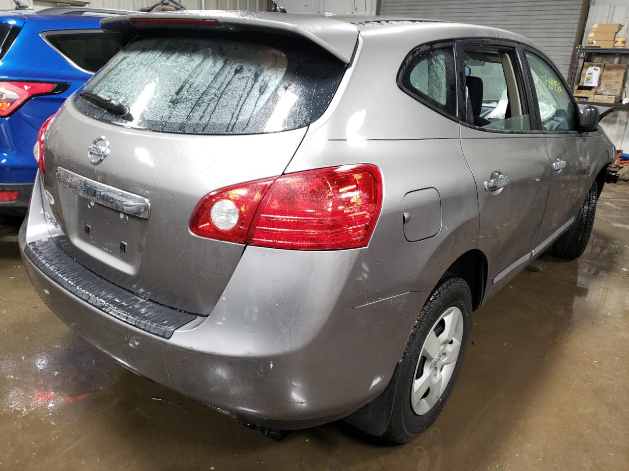 Photo 4 from auction – 2011 NISSAN ROGUE S with VIN JN8AS5MT1BW564132