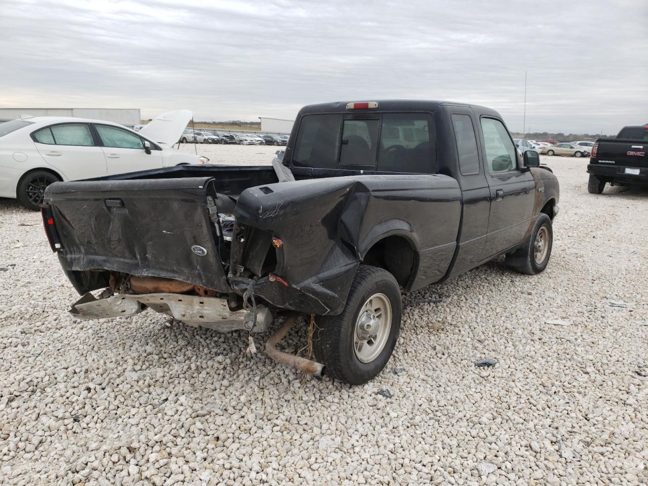 Photo 4 from auction – 1998 FORD RANGER SUP with VIN 1FTYR14C9WPA45912