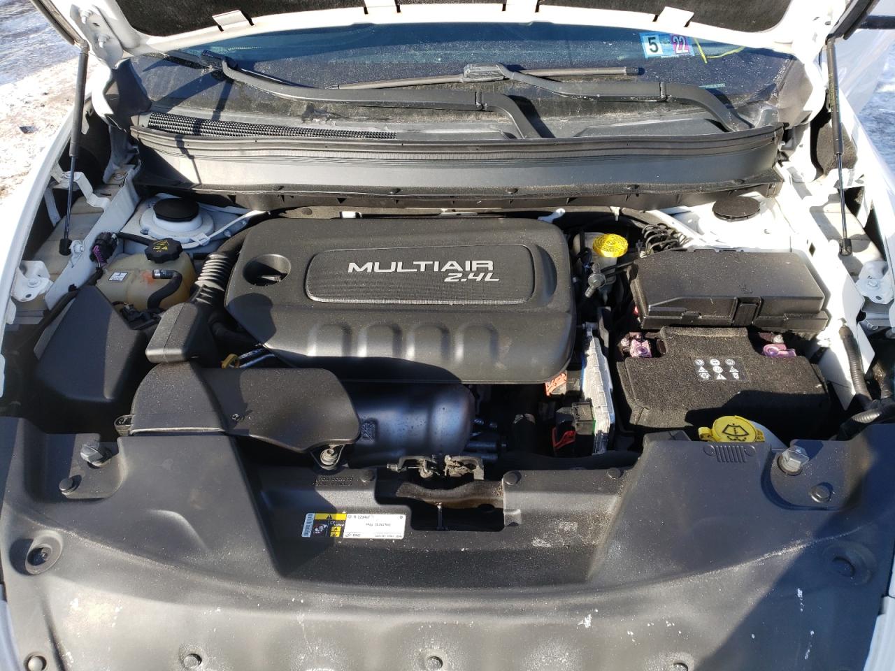 Photo 7 from auction – 2018 JEEP CHEROKEE L with VIN 1C4PJLCB2JD573471