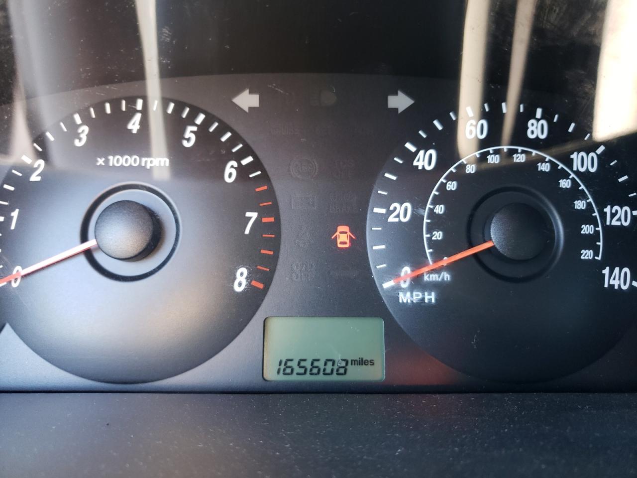 Photo 8 from auction – 2005 HYUNDAI ELANTRA GL with VIN KMHDN56D25U165408