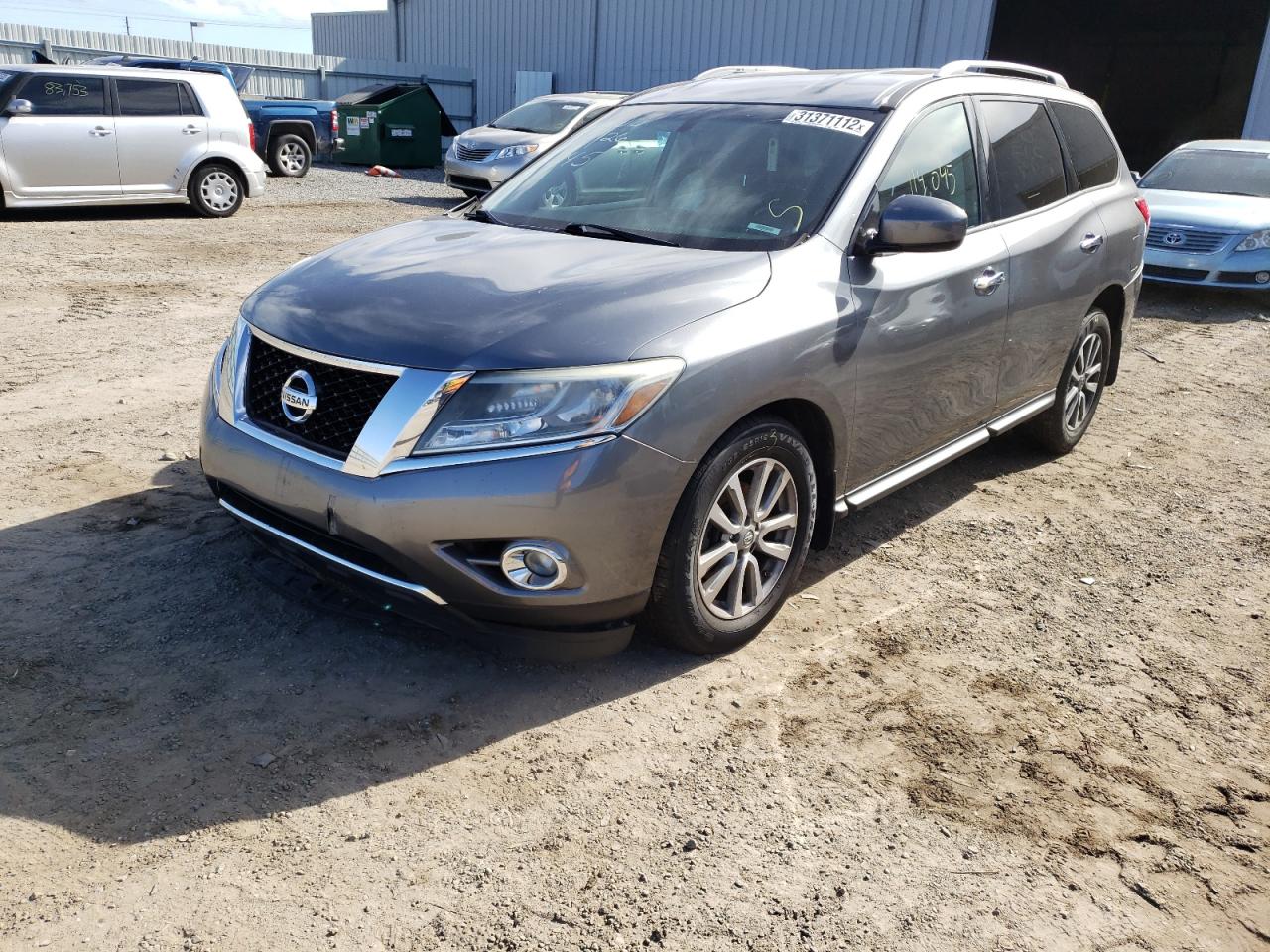Photo 2 from auction – 2015 NISSAN PATHFINDER with VIN 5N1AR2MN2FC706045