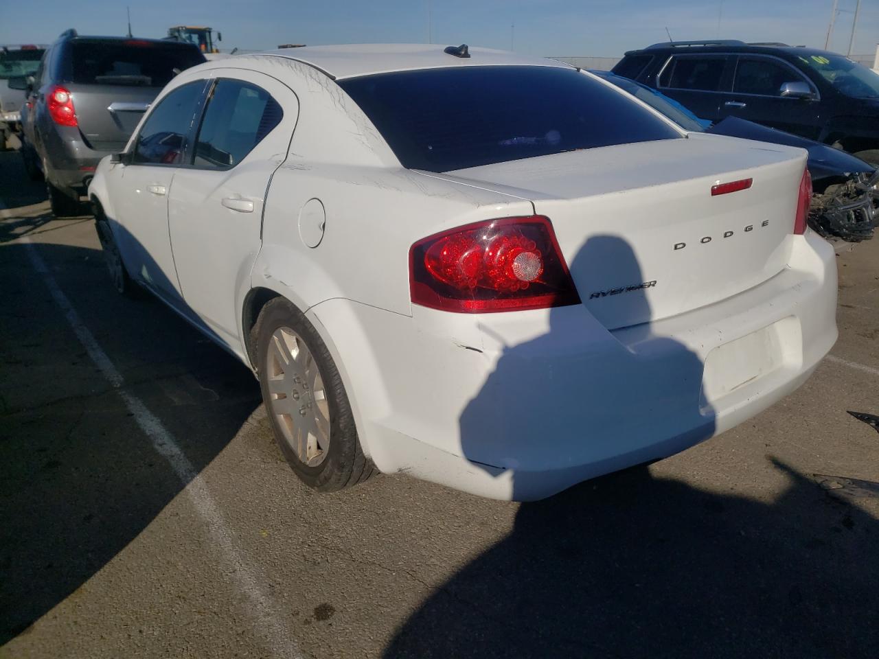Foto 3 de la subasta – 2014 DODGE AVENGER SE con VIN 1C3CDZAB4EN126494