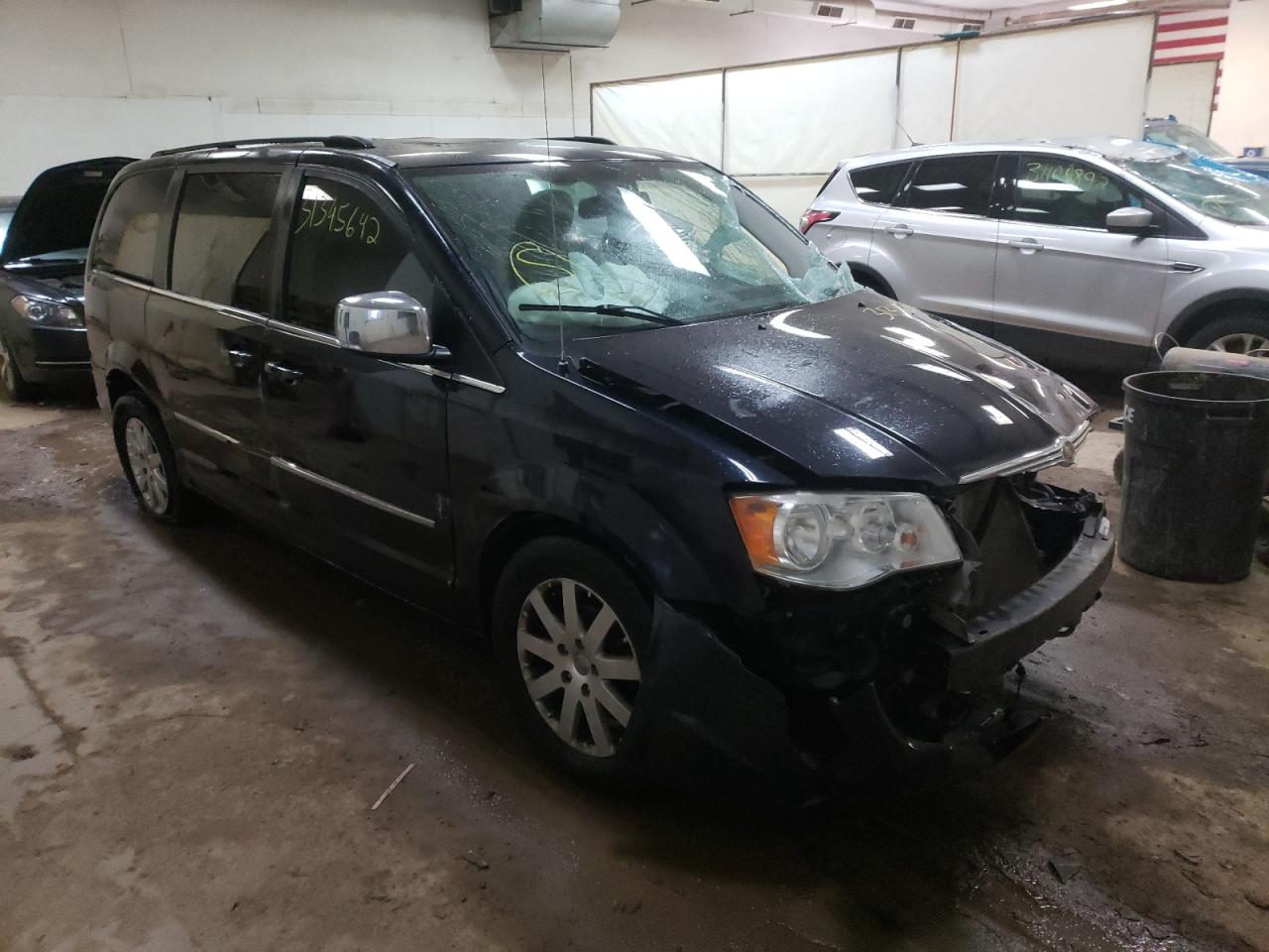 CHRYSLER TOWN & COU 2010 with VIN 2A4RR5DX3AR150820 - Photo from auction