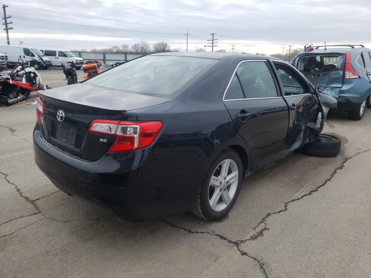 Photo 4 from auction – 2012 TOYOTA CAMRY BASE with VIN 4T1BF1FK1CU167062