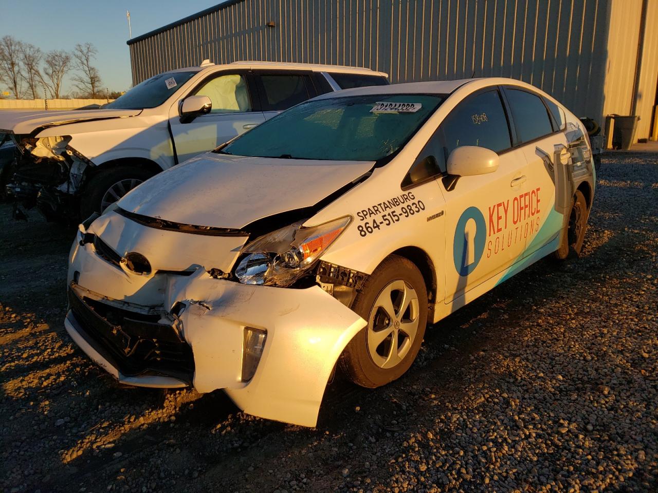 Photo 2 from auction – 2013 TOYOTA PRIUS with VIN JTDKN3DU2D5662082