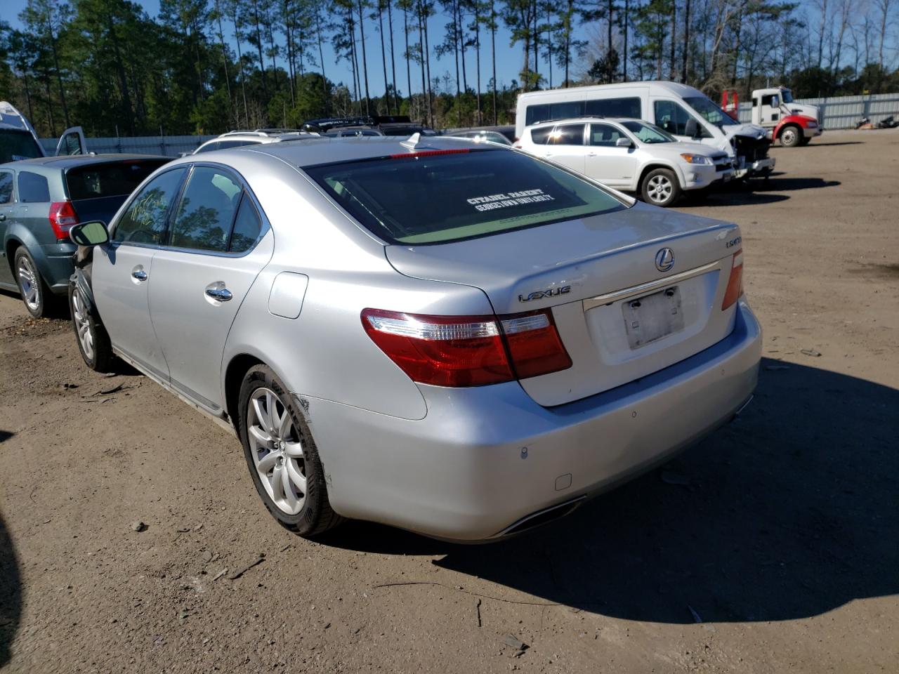 Photo 3 from auction – 2007 LEXUS LS 460 with VIN JTHBL46F675032014