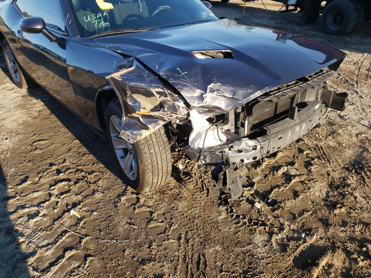 Photo 9 from auction – 2019 DODGE CHALLENGER with VIN 2C3CDZAG1KH500530