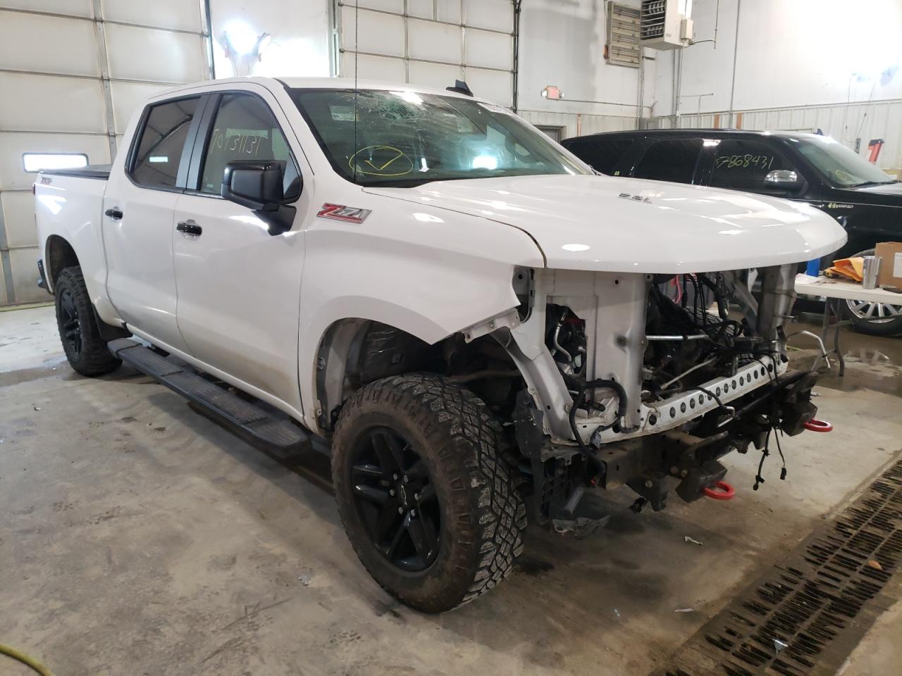 CHEVROLET SILVERADO 2020 with VIN 1GCPYFEL0LZ251243 - Photo from auction